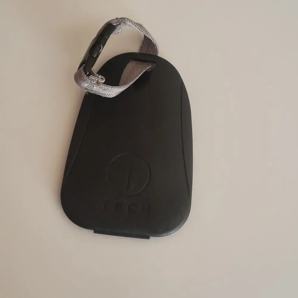 Tumi tech black